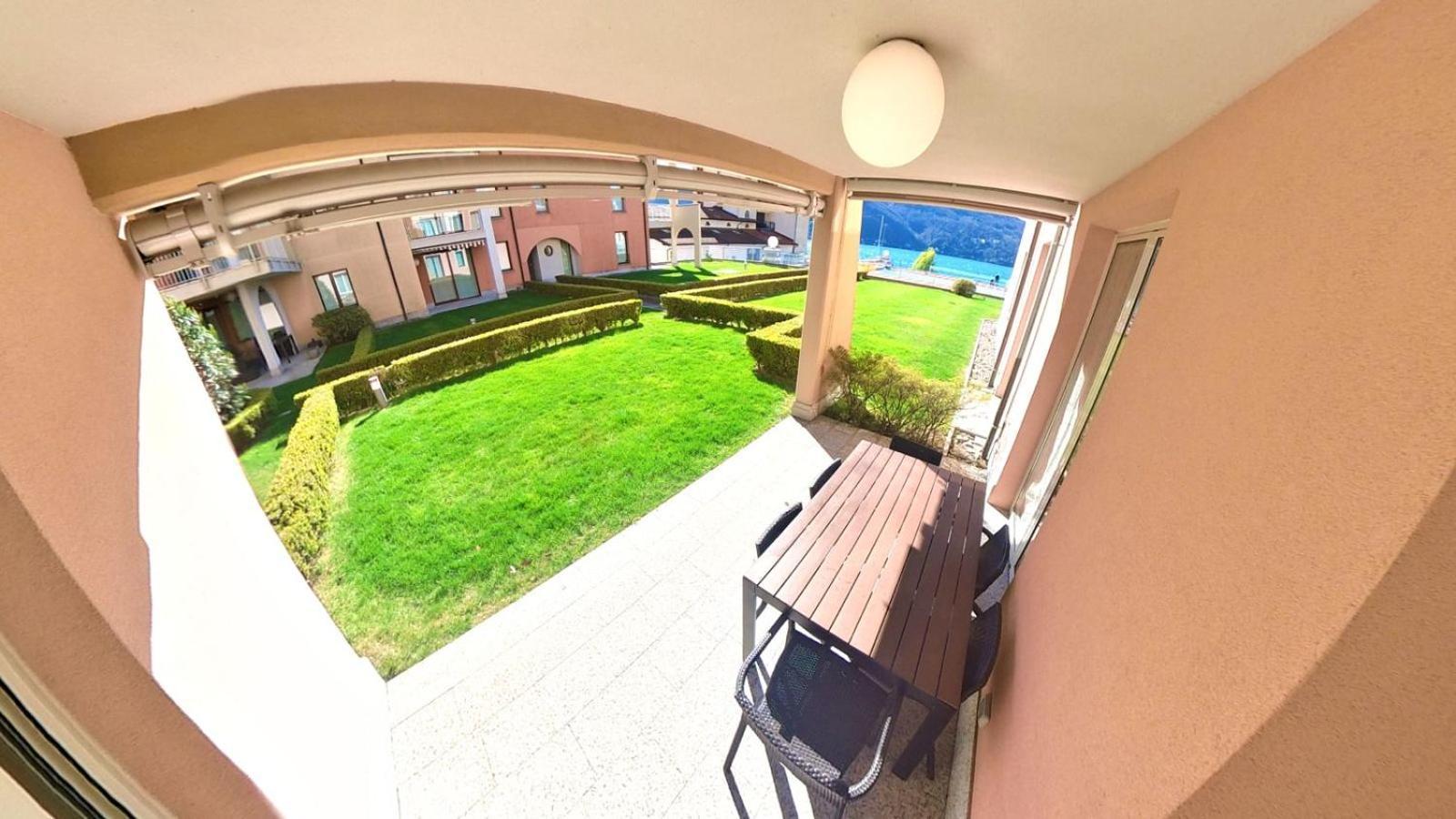 Golfo Gabella Lake Resort Maccagno Exterior photo